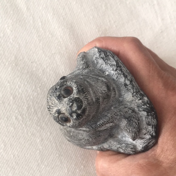 🔻Vintage🔻  Soapstone Seal Figurine Hand Carved 1970’s - Picture 5 of 10